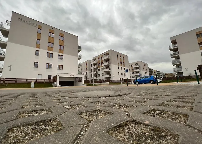 Byka アパート ポズナン